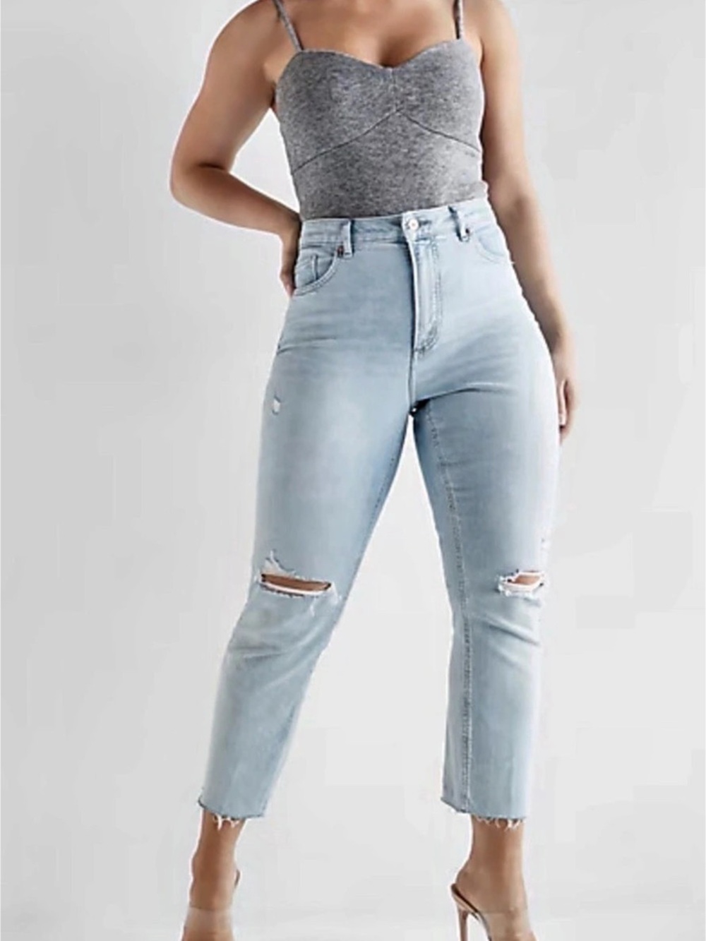 Express Curvy Mom High Waist Jeans Distressed Cropped Blue Size 4